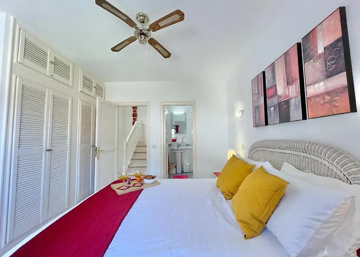 Seaview Townhouse In Puerto Santiago & Gigantes Puerto de Santiago (Tenerife)