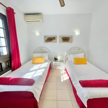 Seaview Townhouse In Puerto Santiago & Gigantes Puerto de Santiago