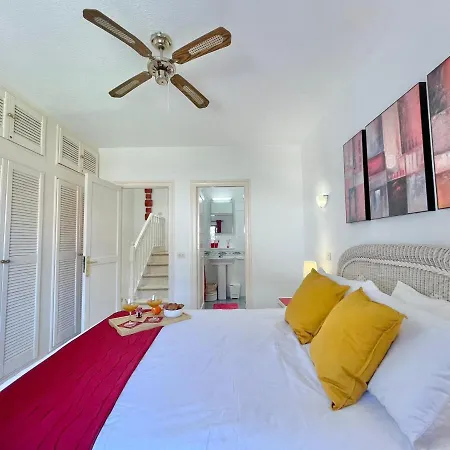 Seaview Townhouse In Puerto Santiago & Gigantes Puerto de Santiago