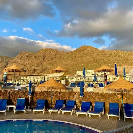 Seaview Townhouse In Puerto Santiago & Gigantes Puerto de Santiago